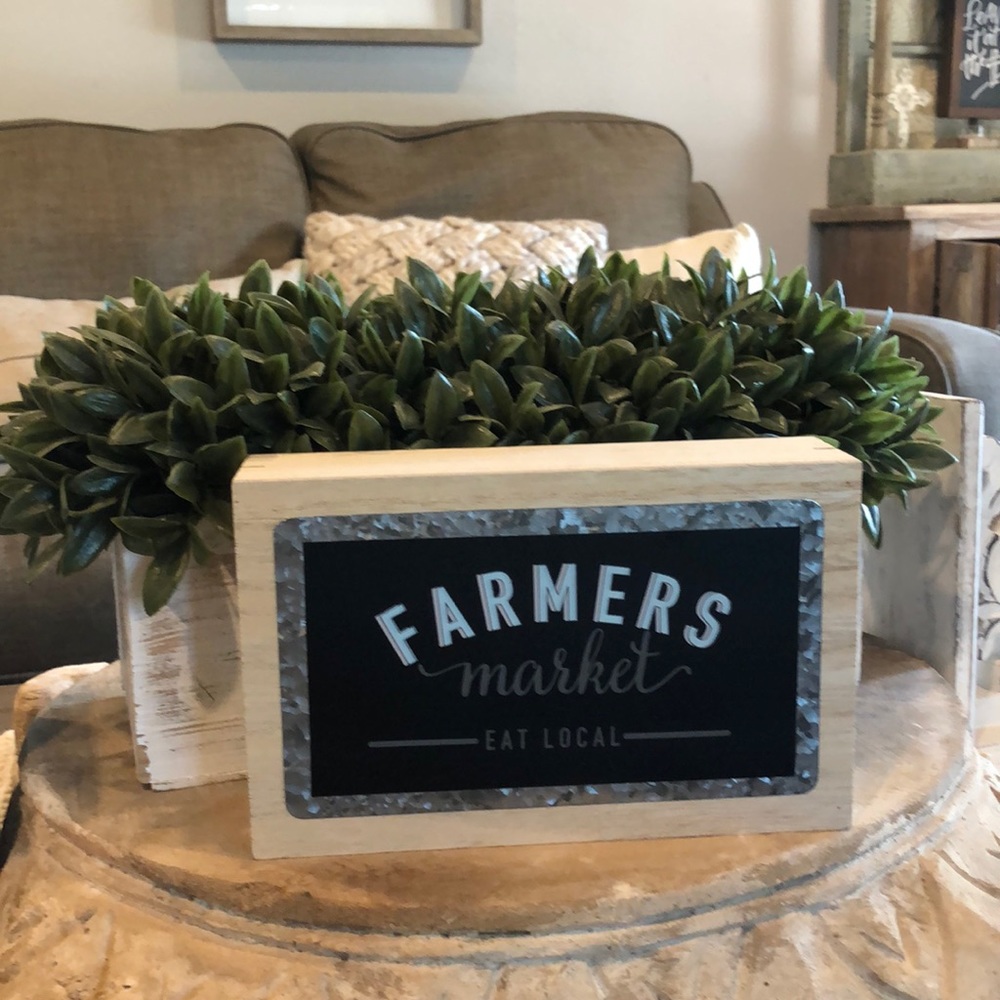 Farmhouse Decor